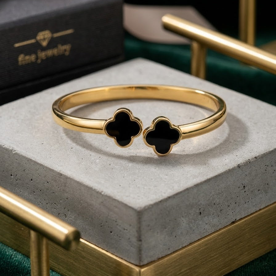Duet Clover Bangle