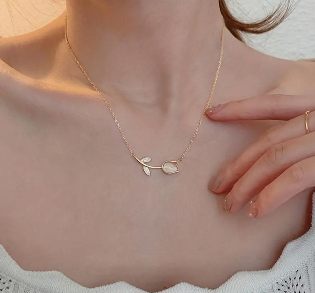Tulip Pendant